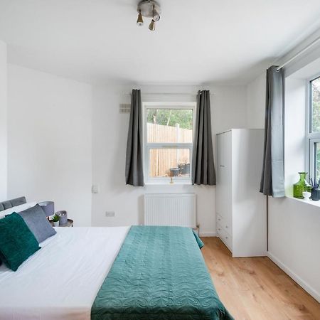 Apartments In Brixton Next Door To Brockwell Park London Exterior foto