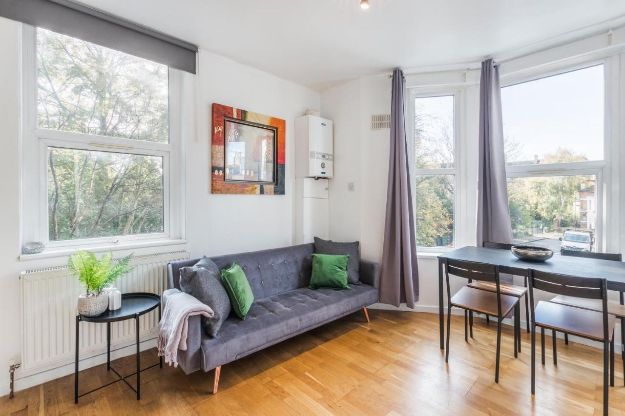 Apartments In Brixton Next Door To Brockwell Park London Exterior foto